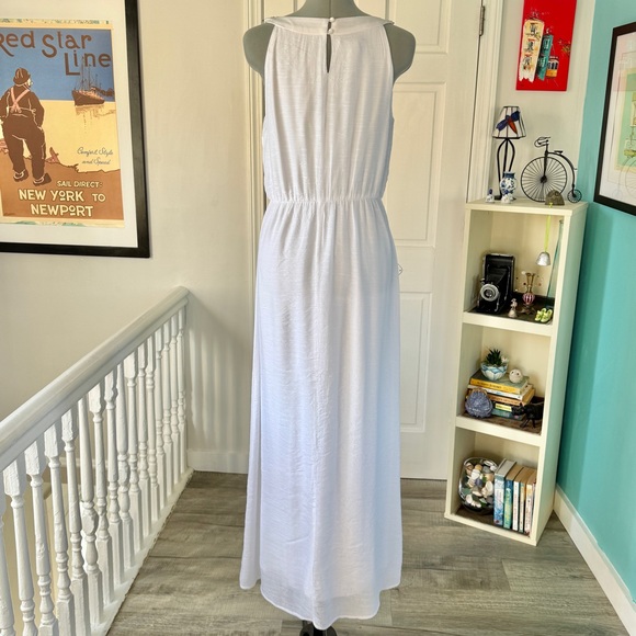 NEW with TAGS AGB White Maxi Gauze Dress with Green Beaded Accents (size S) - Picture 6 of 12